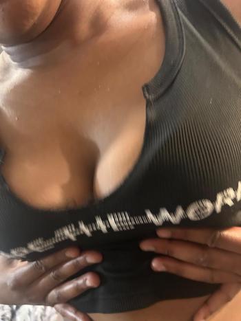 2 Girl , 22  female escort, Lake Charles