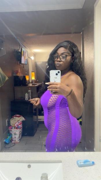 Diamond, 24  female escort, Lake Charles