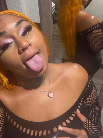 FENNNA, 28  female escort, Lake Charles